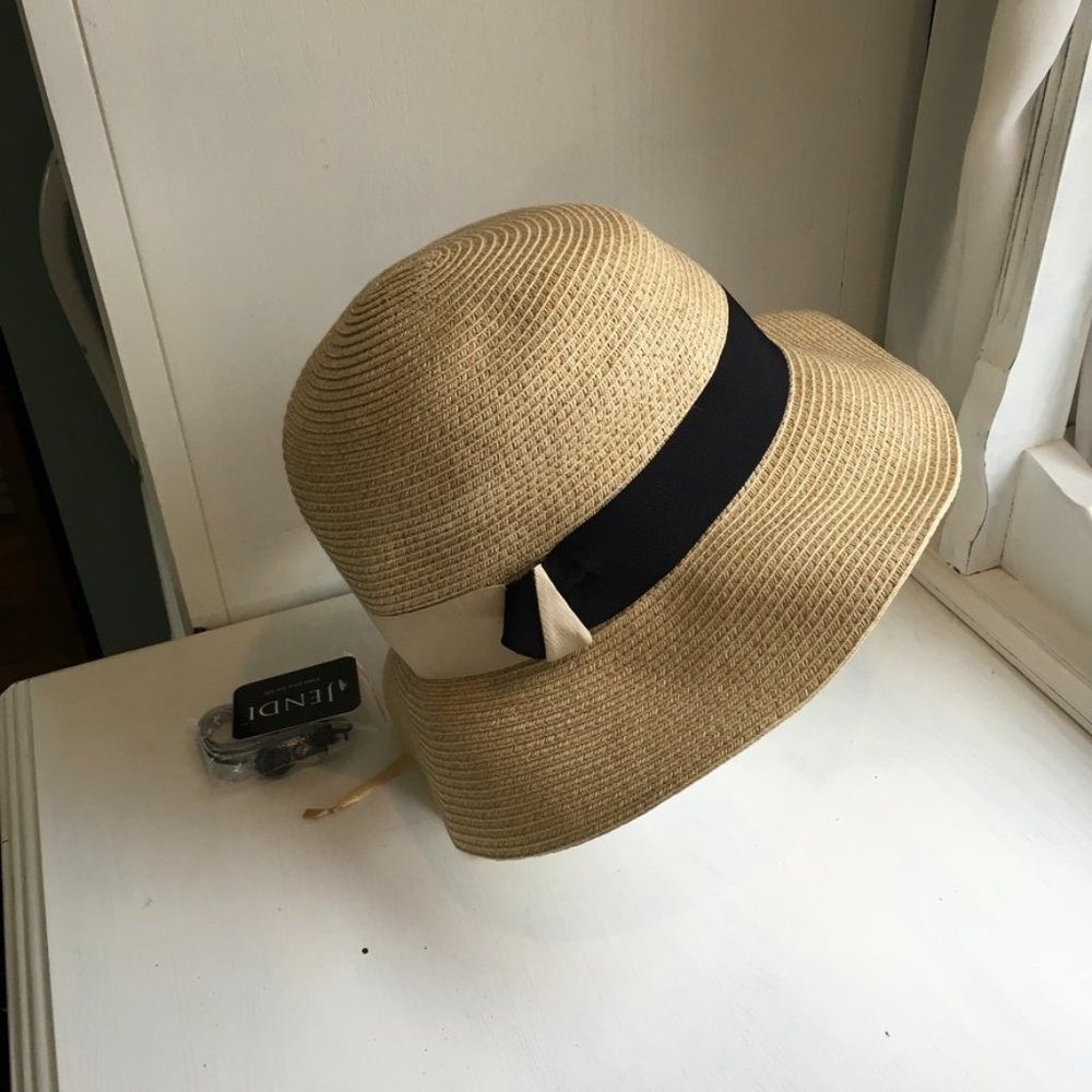 Jendi Women"s Wide Brim Floppy Adjustable Sun Hat